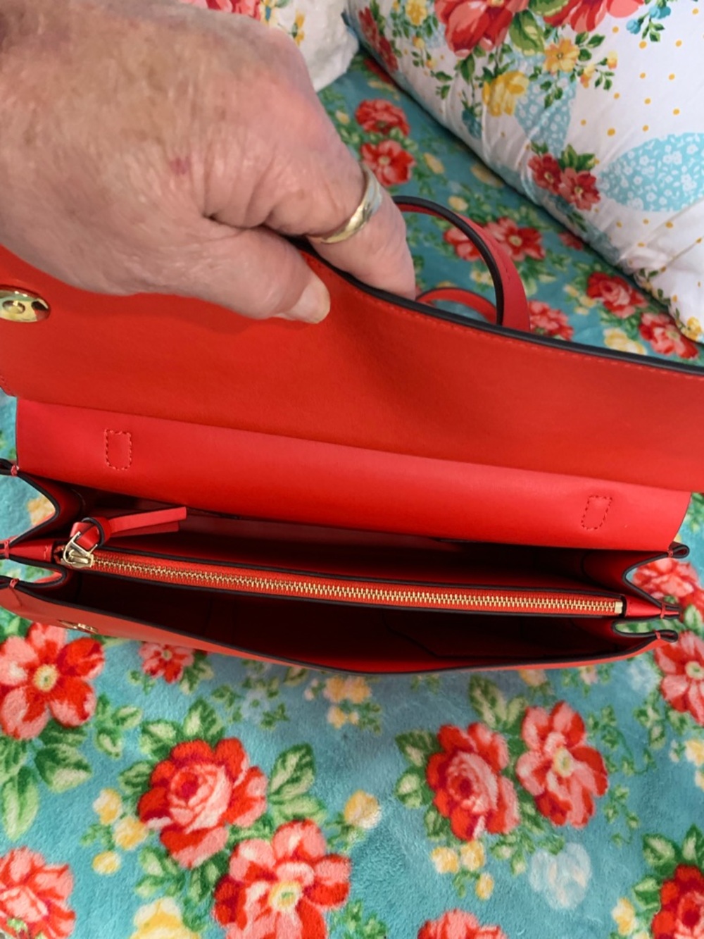 Tory Burch Block T Leather Satchel Crossbody Bag Vibrant Red - Picture 12 of 15
